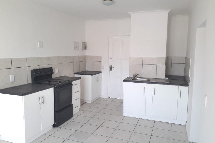 To Let 1 Bedroom Property for Rent in Thornton Western Cape
